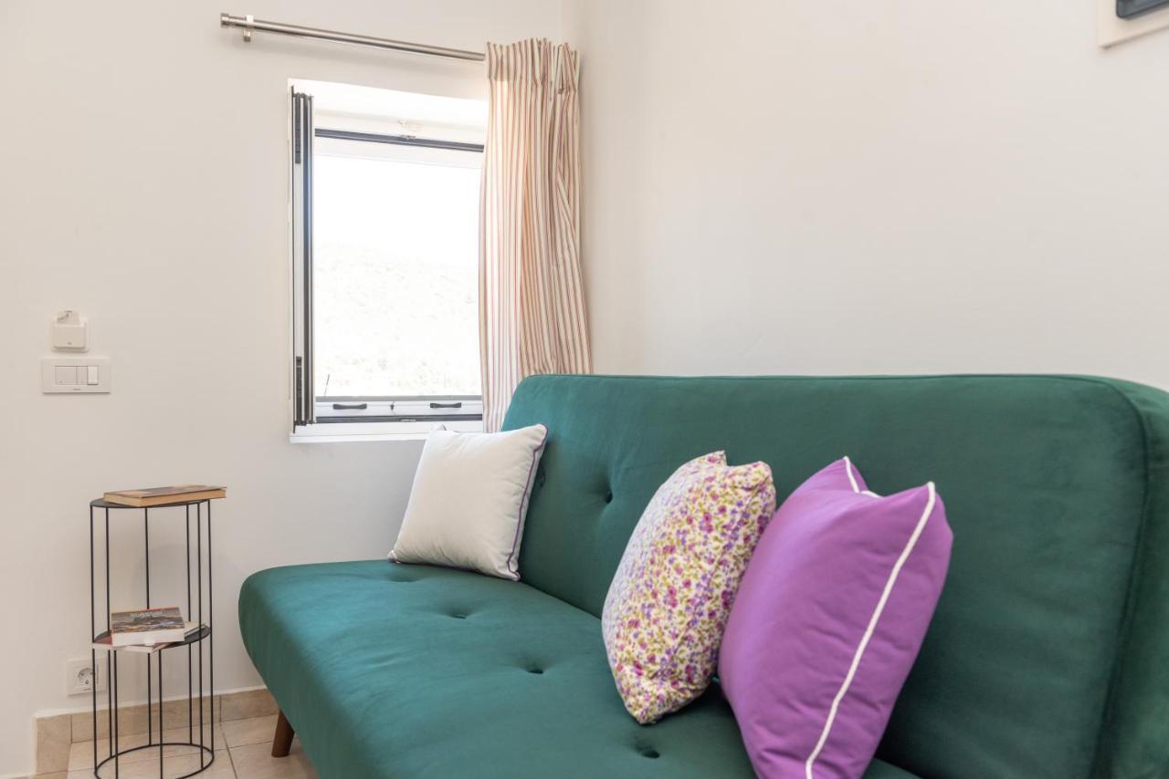 Antheon Apartments Βαθύ Εξωτερικό φωτογραφία
